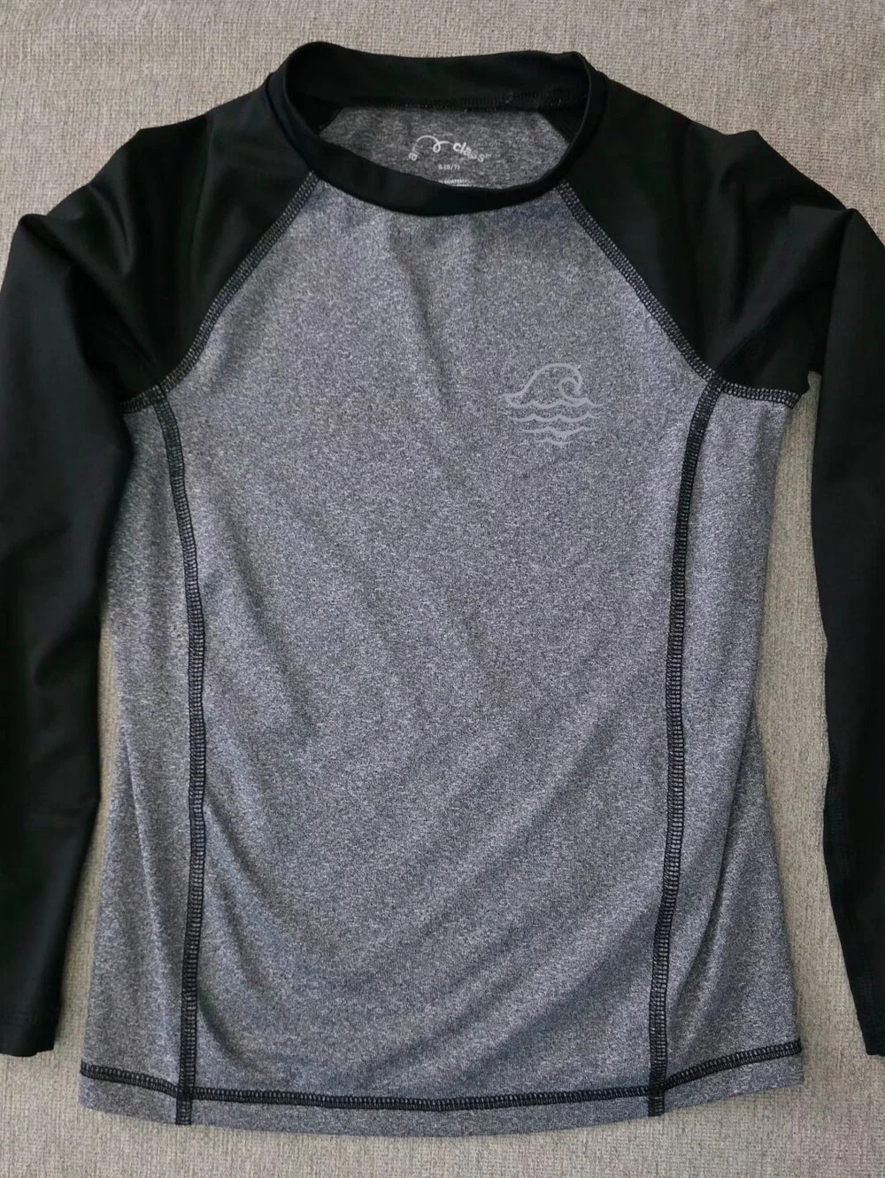 Boys Rash Guard Swim Shirt Lot (3) – Size Small 6/7–8